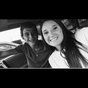 Meet your Posher, Taylor